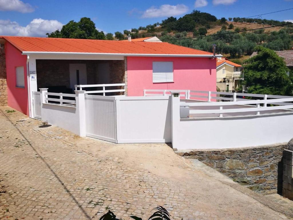 Imagem de CASA DO FORNO DO TI CORREIA