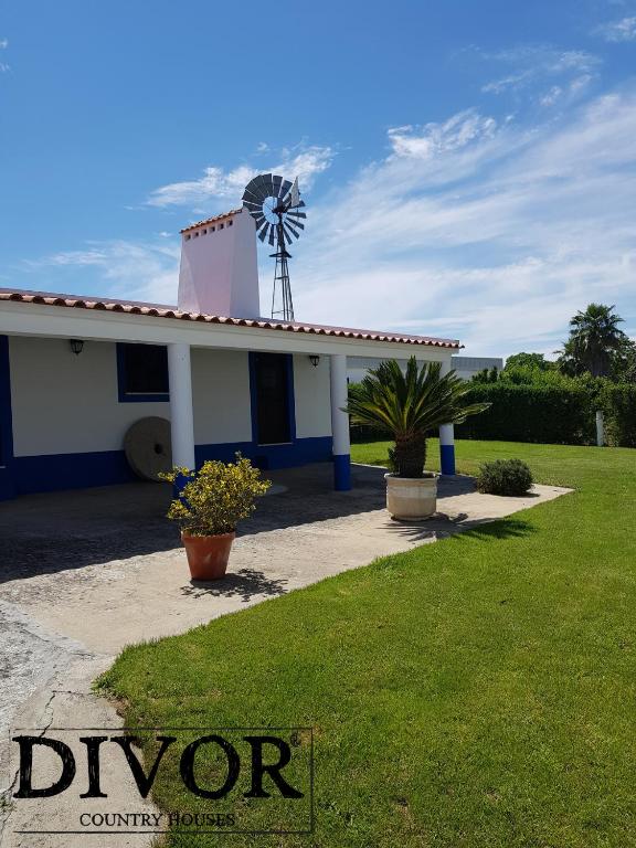 Imagem de Divor Country Houses